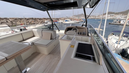 Beneteau Monte Carlo 6 gebraucht zum verkauf