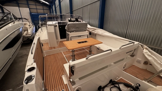 Beneteau Flyer 9 Sundeck brand new for sale