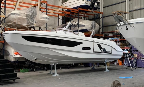 Beneteau Flyer 9 Sundeck brand new for sale