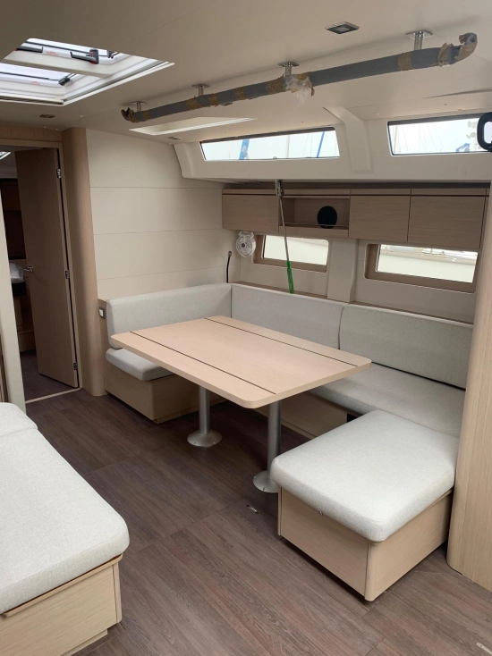 Beneteau Oceanis 51.1 gebraucht zum verkauf