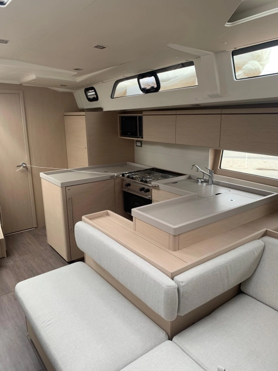 Beneteau Oceanis 51.1 gebraucht zum verkauf