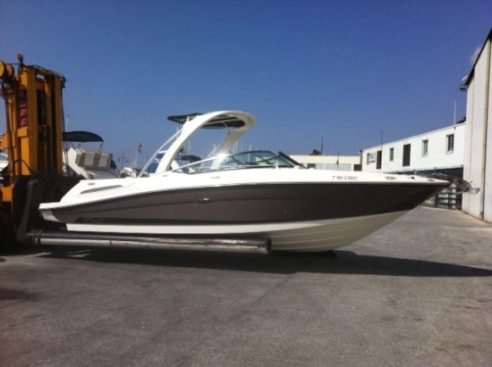 Sea Ray SLX 250 preowned for sale