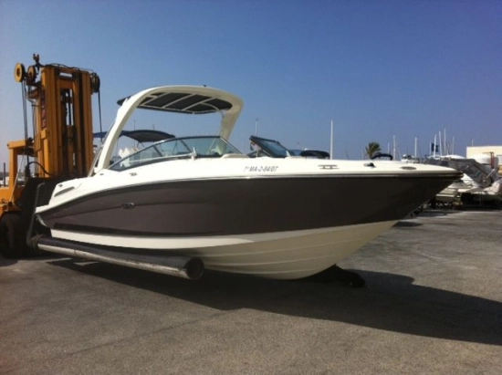 Sea Ray SLX 250 preowned for sale