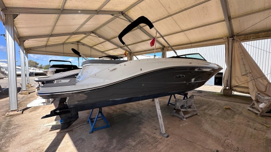 Sea Ray SPX 230 preowned for sale