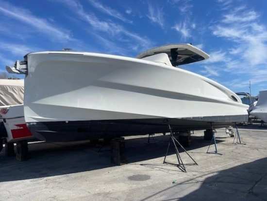 Solaris Power 40 brand new for sale