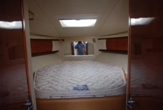 Sea Ray Sundancer 455 preowned for sale