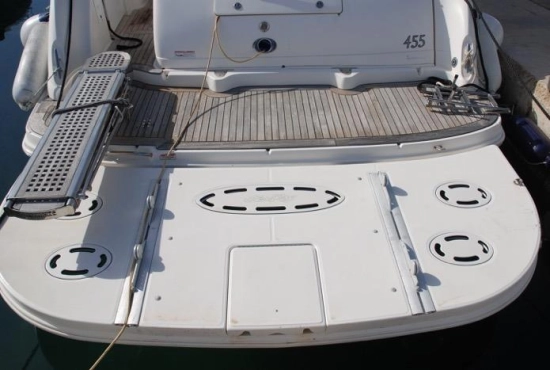 Sea Ray Sundancer 455 preowned for sale