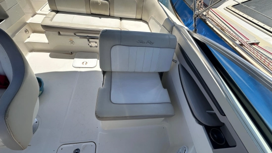 Sea Ray Sundeck 240 preowned for sale