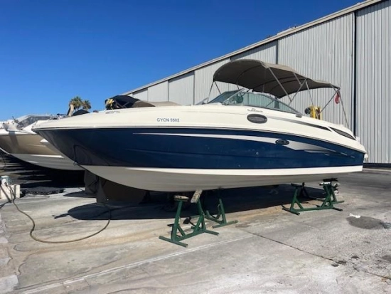 Sea Ray Sundeck 280 preowned for sale