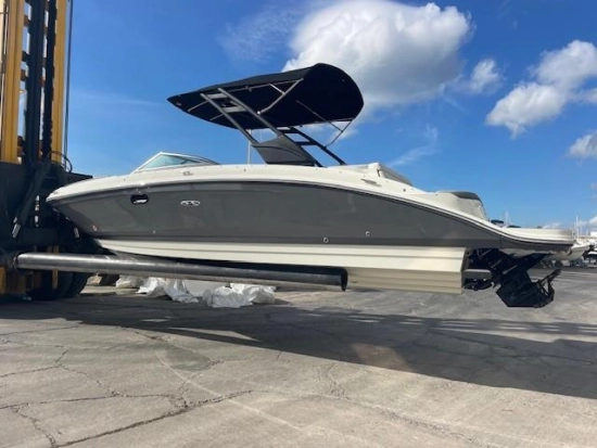 Sea Ray SDX 270 brand new for sale