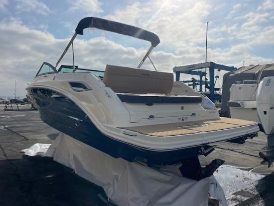 Sea Ray SDX 250 brand new for sale