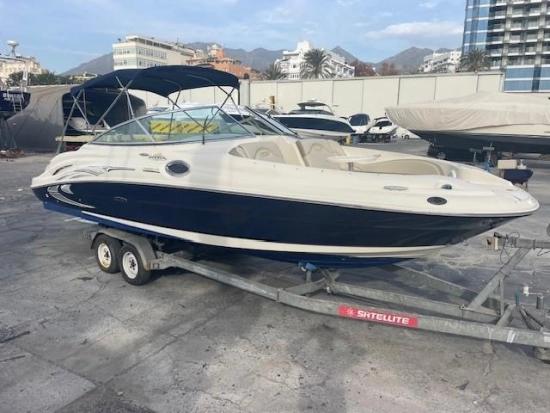 Sea Ray Sundeck 270 preowned for sale