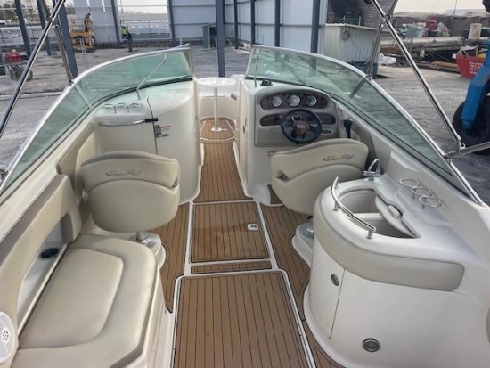 Sea Ray Sundeck 270 preowned for sale