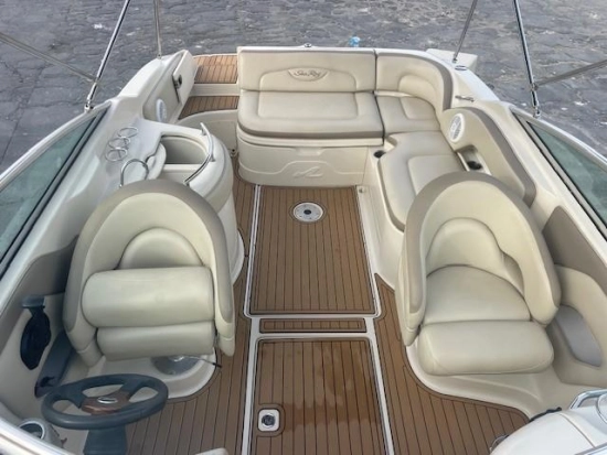 Sea Ray Sundeck 270 preowned for sale