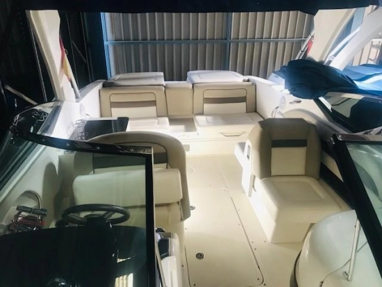 Sea Ray SLX 300 d’occasion à vendre
