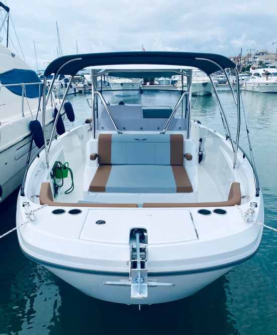 Beneteau Flyer 9 SPACEdeck gebraucht zum verkauf