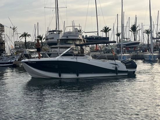 Quicksilver Sundeck Activ 875 preowned for sale