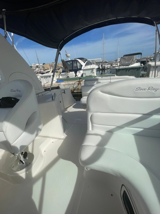 Sea Ray Sundancer 310 gebraucht zum verkauf