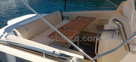 Invictus Yacht 280 Gt preowned for sale