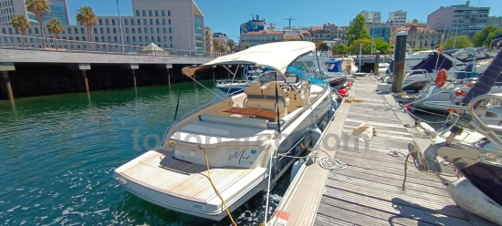 Invictus Yacht 280 Gt preowned for sale