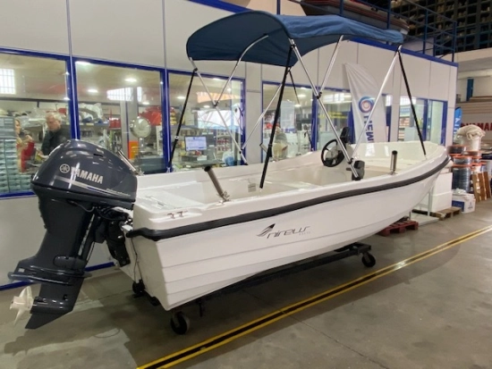 Nireus 460 brand new for sale