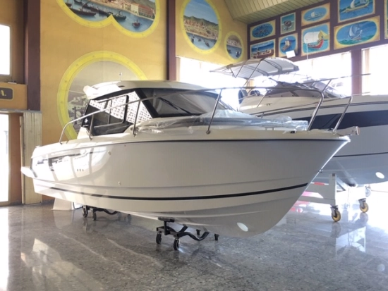 Jeanneau Merry Fisher 795 brand new for sale