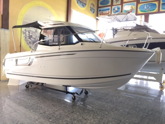 Jeanneau Merry Fisher 605 brand new for sale