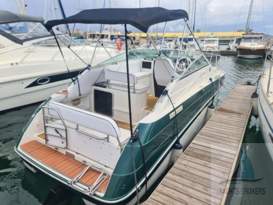 Celebrity 265 Sport Cruiser preowned for sale