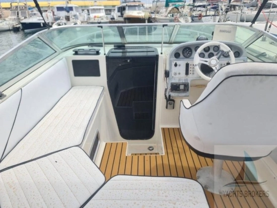 Celebrity 265 Sport Cruiser preowned for sale