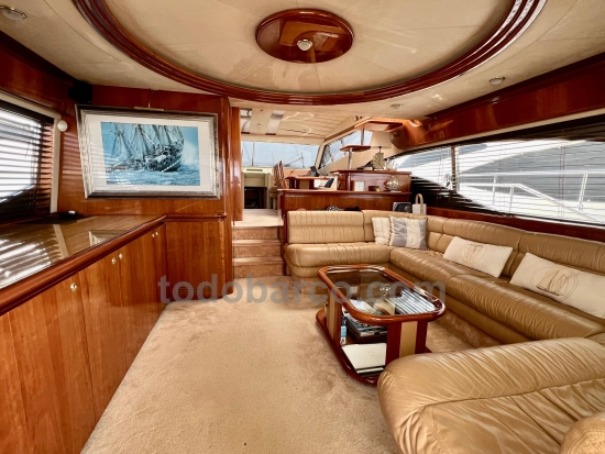 Ferretti 68 d’occasion à vendre