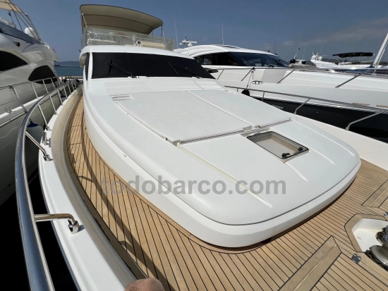 Ferretti 68 d’occasion à vendre