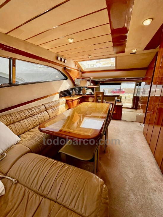 Ferretti 68 d’occasion à vendre