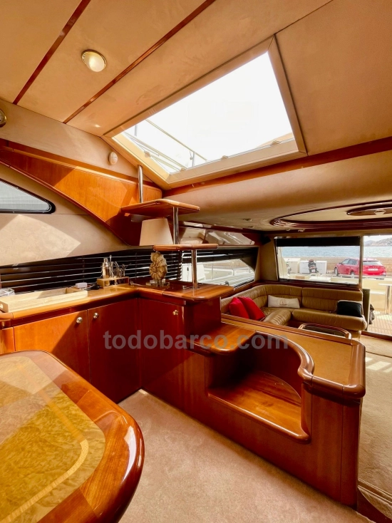 Ferretti 68 d’occasion à vendre