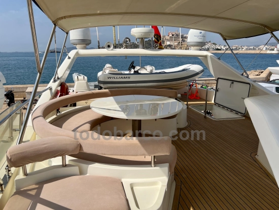 Ferretti 68 d’occasion à vendre