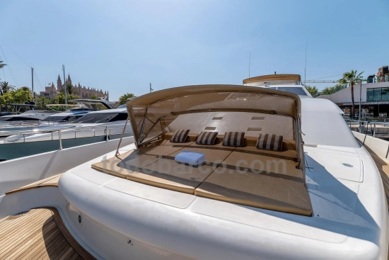 Ferretti Custom Line 94 d’occasion à vendre