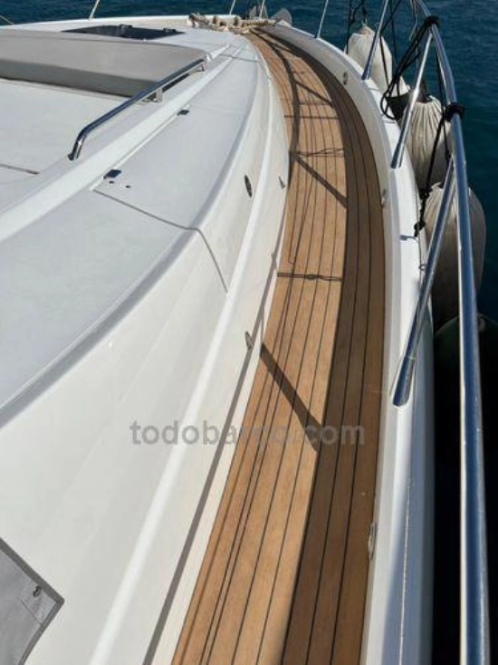 Sunseeker Manhattan 70 d’occasion à vendre