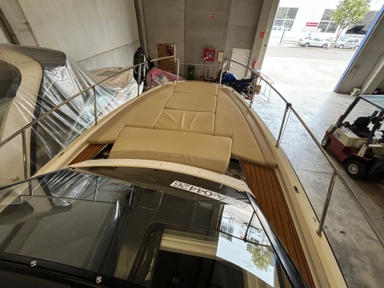 Quicksilver Sundeck 875 preowned for sale