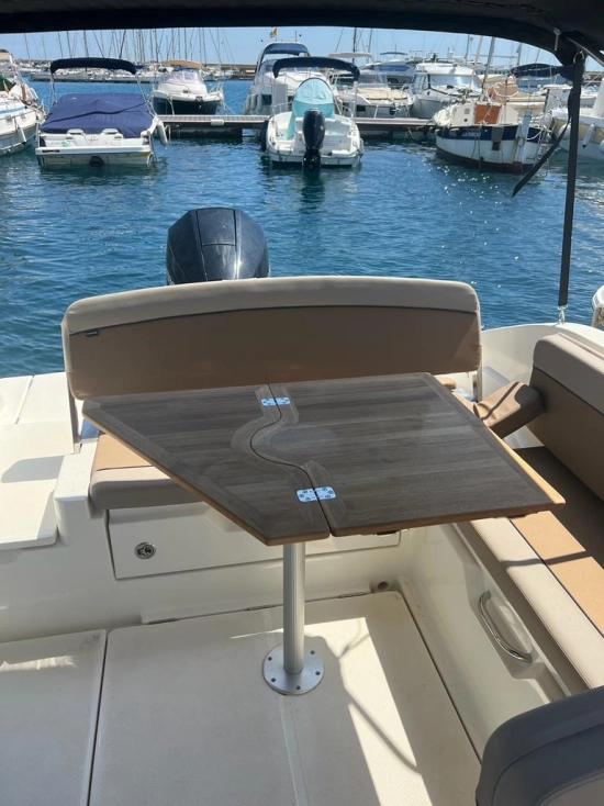 Quicksilver Cruiser 675 d’occasion à vendre