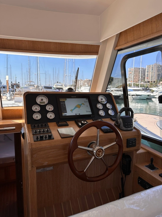 Menorquin Yachts Menorquin 42FB brand new for sale