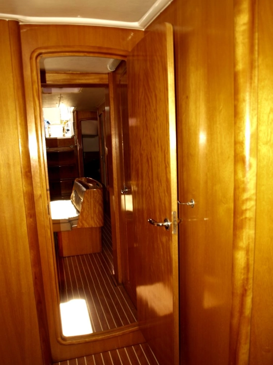 Bavaria Yachts 46 Cruiser preowned for sale