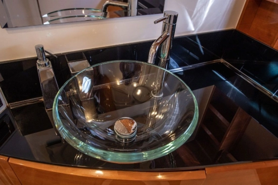 Azimut Atlantis 55 preowned for sale