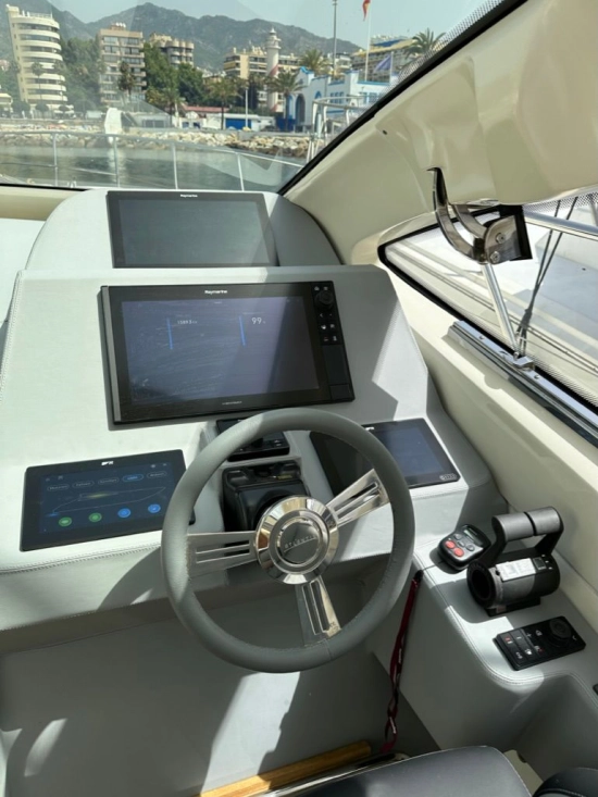 Azimut Atlantis 55 preowned for sale
