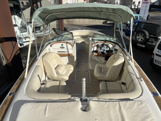 Chris Craft LAUNCH 22 LH preowned for sale