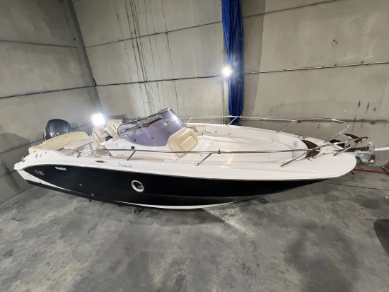 Sessa Marine Key Largo 27 preowned for sale