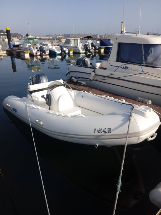 Zodiac GOLDEN SHIP VENUS 420 brand new for sale