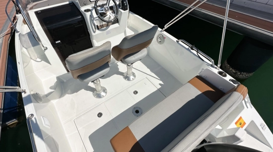 Beneteau Flyer 6 SUNdeck gebraucht zum verkauf