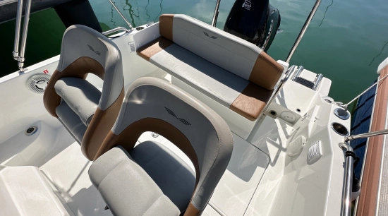 Beneteau Flyer 6 SUNdeck gebraucht zum verkauf