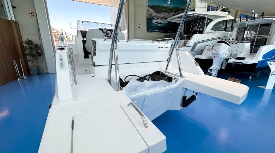 Beneteau Flyer 8 SUNdeck neu zum verkauf