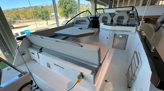 Beneteau Flyer 10 brand new for sale