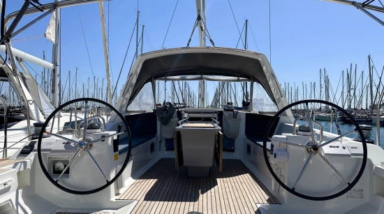 Beneteau Oceanis 45 preowned for sale